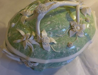 Soup tureen Provence APT